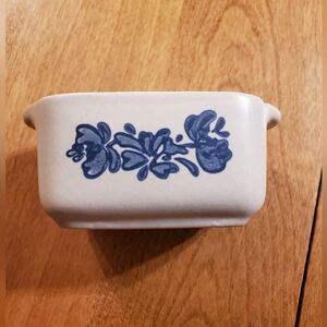 Pfaltzgraff Yorktowne Sweetener Dish 4" Cottagecore